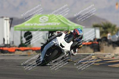 media/Oct-30-2025-Racers Edge (Thu) [[dabbdaf680]]/2-A Group/Session 2 (Turn 16)/